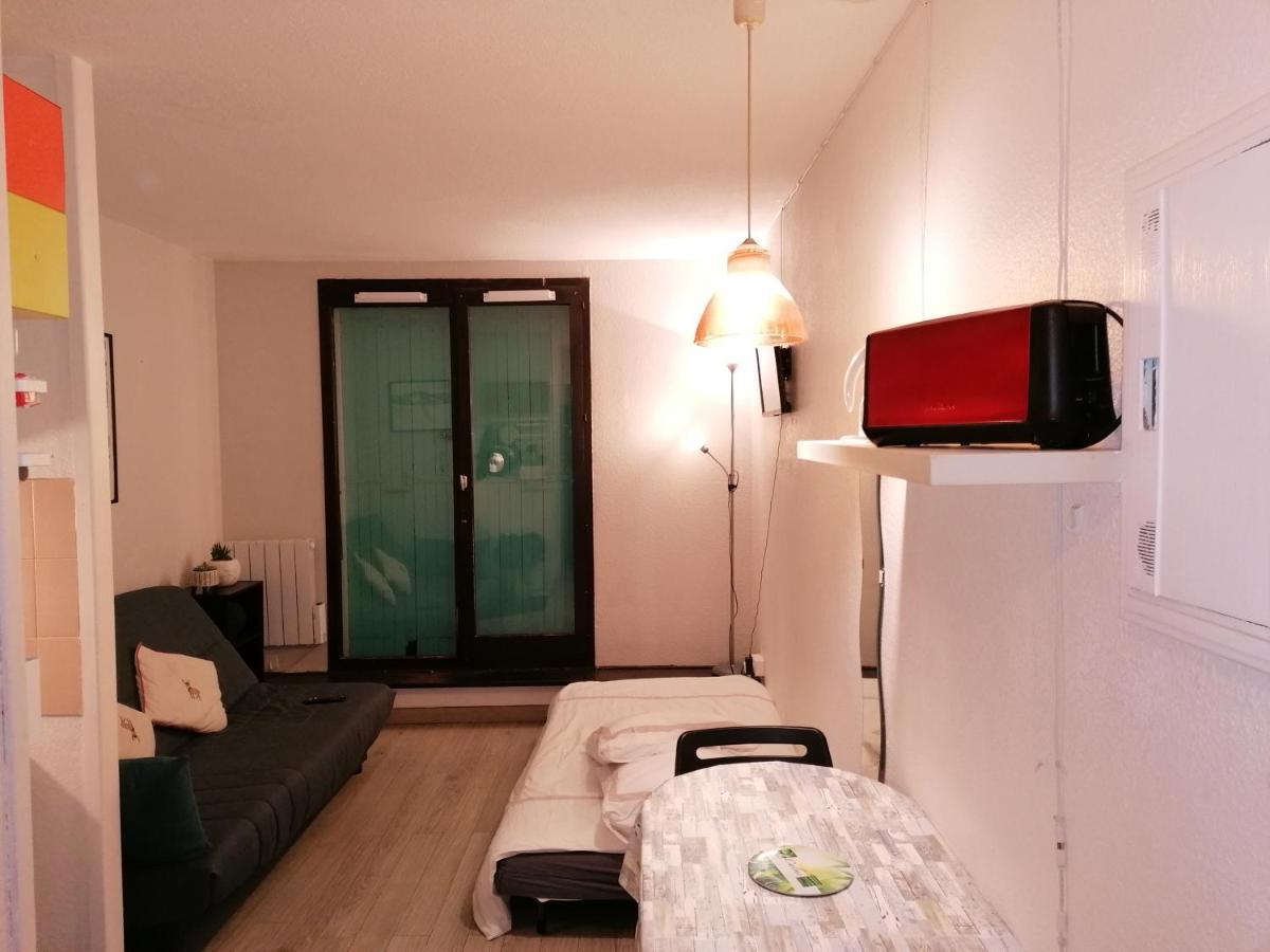 Studio With Balcony, Mt Blanc View, Parking, Center Of Chamonix Zewnętrze zdjęcie